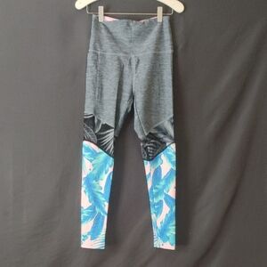 PINK Victoria's Secret Gray and Blue Patterned Adult Leggings